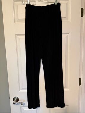 Chico's Black Wide-Leg Pull-On Pants
